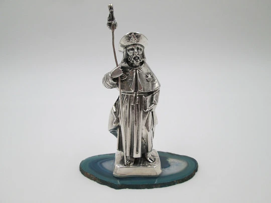 Saint James Apostle sculpture. 915 sterling silver. Agate stand. 1970's