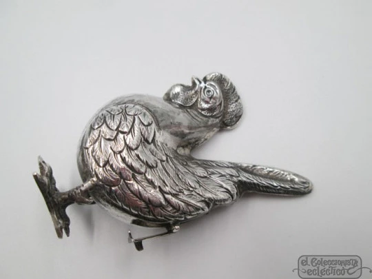 Salero de mesa. Plata de ley. Años 50. España. Figura gallina Salero de mesa. Plata de ley. Años 50. España. Figura gallina