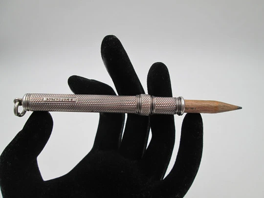 Sampson Mordan extendable pencil. Sterling silver. 1900s. United Kingdom