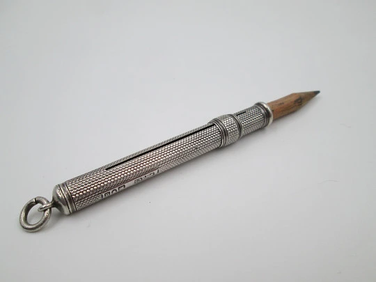 Sampson Mordan extendable pencil. Sterling silver. 1900s. United Kingdom