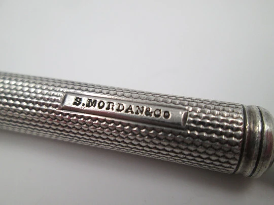 Sampson Mordan extendable pencil. Sterling silver. 1900s. United Kingdom