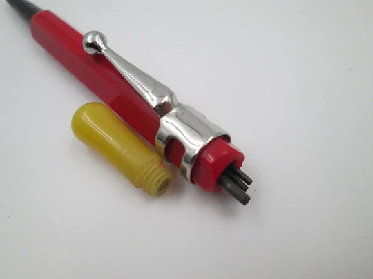Sanavida Sevilla Laboratory mechanical pencil. Tricolor celluloid. Twist system. 1940's