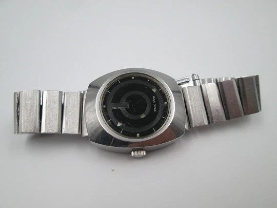 Sandoz Pop Art lady. Mistery dial. Steel. Automatic. 1970's. Bracelet. Swiss