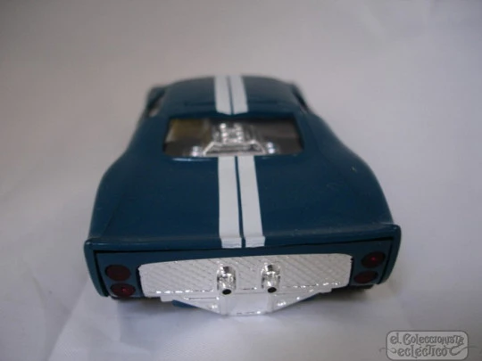Scalextric. Coche Ford GT. Azul con franja blanca. Año 2001. Tecnitoys
