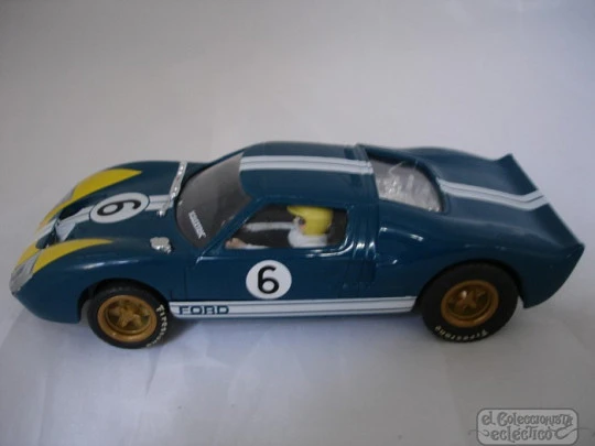 Scalextric. Coche Ford GT. Azul con franja blanca. Año 2001. Tecnitoys