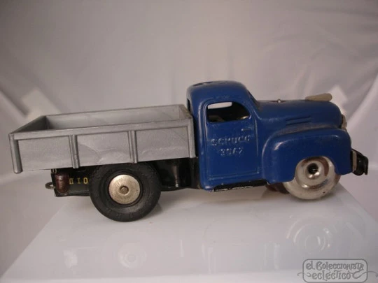 Schuco Varianto Lasto 3042. Open truck. Wind-up. Tinplate / plastic