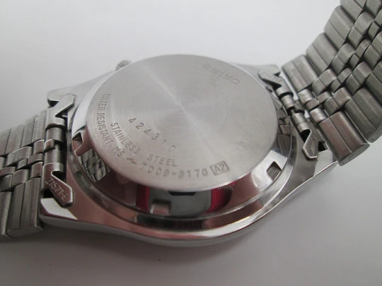 Seiko 5. Acero inoxidable. Automático. Calendario. Brazalete. Japón. 1990