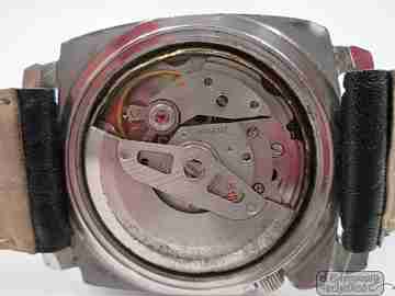 Seiko 5. Automático. Acero. Calendario. Correa piel. 1980. Dial negro