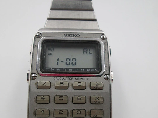 Seiko C515-5000 Calculator watch. Steel. Quartz. 1980's. Bracelet