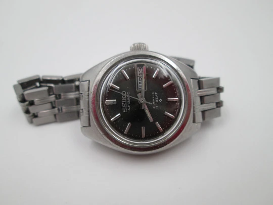 Seiko Hi-Beat ladie's watch. Steel. Automatic. Calendar. Black dial. 1980's