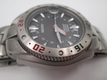 Seiko Titanium Perpetual Calendar Bracelet Quartz Box 2003s | El