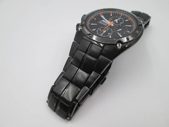 Seiko Sportura 100m quartz chronograph. PVD black steel. Alarm. Bracelet. 2000's. Japan