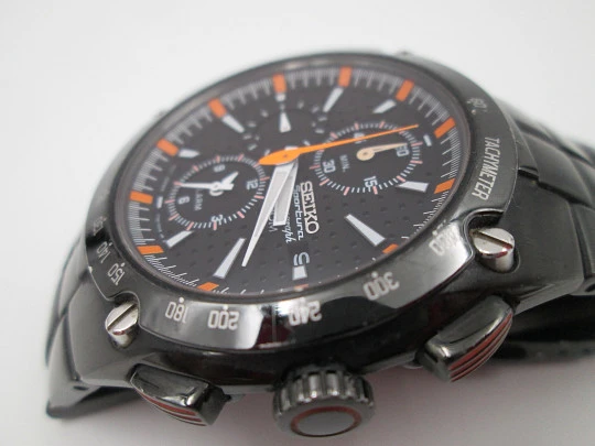 Seiko Sportura 100m quartz chronograph. PVD black steel. Alarm. Bracelet. 2000's. Japan