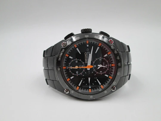 Seiko Sportura 100m quartz chronograph. PVD black steel. Alarm. Bracelet. 2000's. Japan