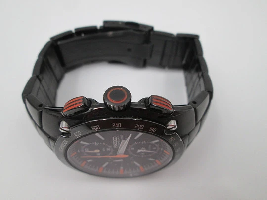 Seiko Sportura 100m quartz chronograph. PVD black steel. Alarm. Bracelet. 2000's. Japan