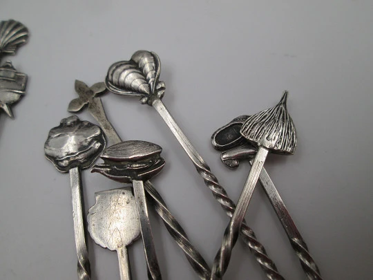 Set of 27 cocktail appetizer forks skewers with cut crystal stand. Sterling silver. 1990's