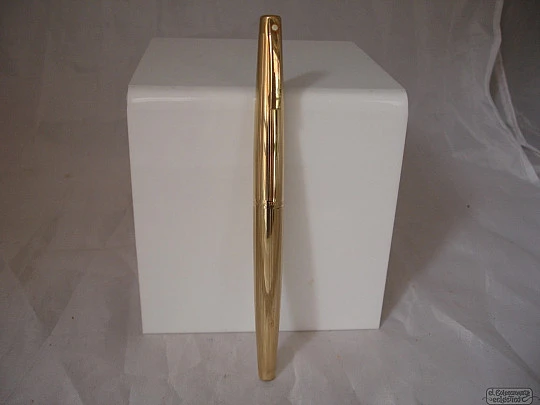 Sheaffer 727S. 12K gold filled. Converter. USA. 1970's. Triumph