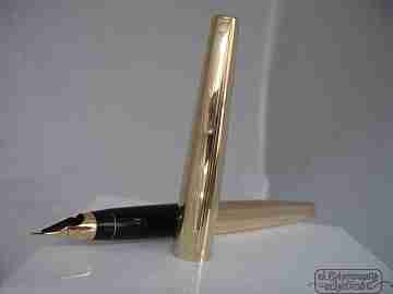 Sheaffer 727S. 12K gold filled. Converter. USA. 1970's. Triumph