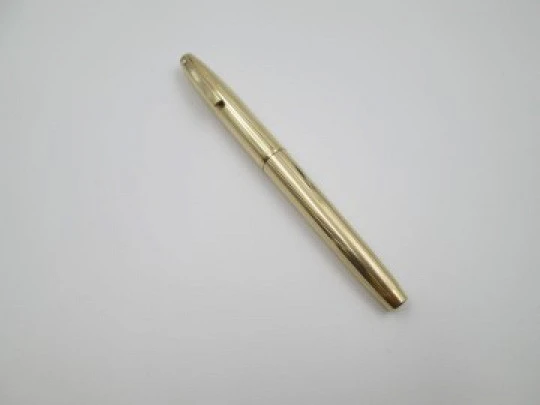 Sheaffer 777 Imperial fountain pen. 12k gold filled. 14k nib. Converter. 1970's