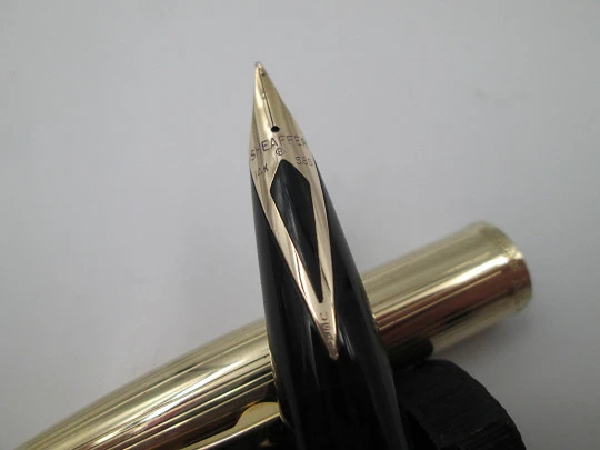 Sheaffer 777 Imperial fountain pen. 12k gold filled. Converter. 14k nib. USA. 1970's