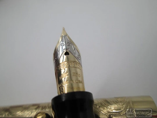 Sheaffer Balance. Edición limitada conmemorativa. Laminada oro 23K. Palanca