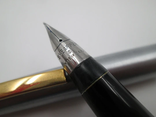 Sheaffer Imperial 444XG Flighter. Steel & gold plated. Conical nib. 1970's