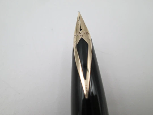Sheaffer Imperial Sovereign fountain pen. Sterling silver and gold plated clip. Inlaid nib Sheaffer Imperial Sovereign fountain pen. Sterling silver and gold plated clip. Inlaid nib