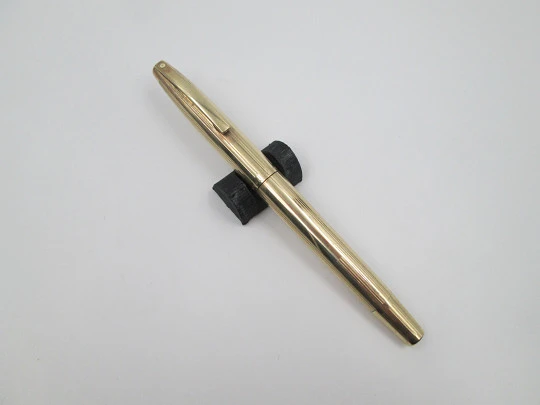 Sheaffer Imperial Triumph fountain pen. 12k gold filled. Touchdown system. 1970's