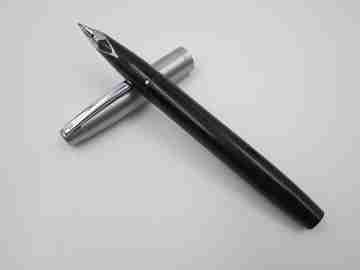 Sheaffer Imperial Triumph. Black plastic & brushed chrome. Converter. 1990's. USA