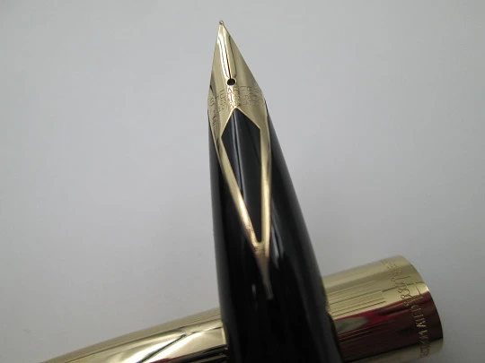 Sheaffer Imperial Triumph. Chapada en oro. Patrón lineal. Convertidor. 1970. EEUU Sheaffer Imperial Triumph. Chapada en oro. Patrón lineal. Convertidor. 1970. EEUU