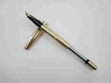 Sheaffer Imperial Triumph. Chapada oro 12k. Carga touchdown. 1970. Plumín 14k