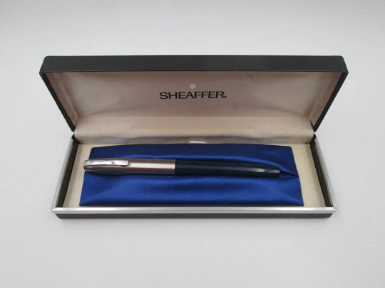 Sheaffer Triumph Imperial. Plástico azul y cromo pulido. Convertidor. 1990. Caja