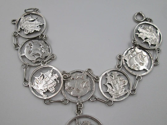 Silver coins bracelet. 5 & 2,5 escudos. Portuguese Republic. 1932