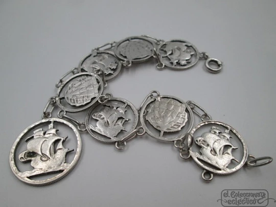 Silver coins bracelet. 5 & 2,5 escudos. Portuguese Republic. 1932