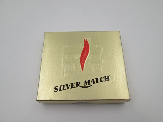 Silver Match Compound butane lighter. Silver plated metal. Linear pattern. Box. 1960's