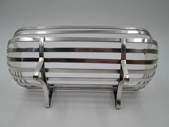 Silver plated biscuit basket. Circa 1950's. Folding handle. Europe