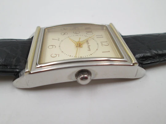 Smith Ferry. Chromed and golden metal. Steel press back. Quartz, Strap. 1980's. Japan