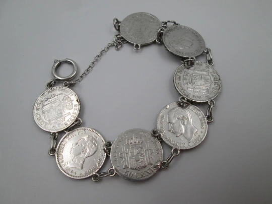 Spanish 50 cents coins women's articulated bracelet. Sterling silver. 1900's