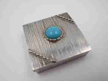 Square pillbox. 925 sterling silver and turquoise. Cord motifs. 1980's