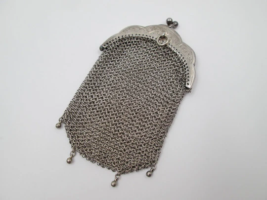Sterling silver double ladies mesh purse. Lobed clutch frame. Vegetable motifs