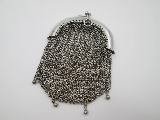 Sterling silver double mesh purse. Half moon clutch frame. Balls clasp. 1920