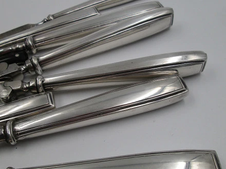 antique sterling silver dresser set An Assembled Sterling Silver Dresser Set (Lot 4040
