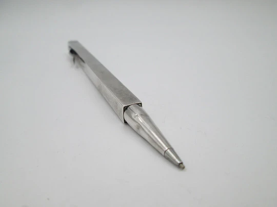 Sterling silver mechanical pencil with centimeters and inches meter. 1920's