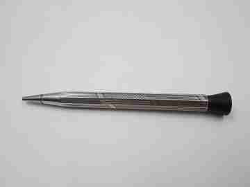 Sterling silver mechanical pencil. Twist system. Parallel & diagonal pattern. 1930's