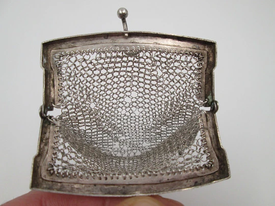 Sterling silver mesh purse. Rectangular clutch frame. Balls clasp. 1930's