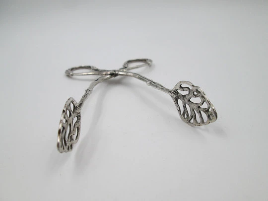 Sterling silver ornate ice tongs. Vegetable motifs and scrolls. 1960's. Spain