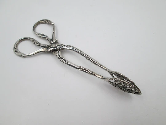 Sterling silver ornate ice tongs. Vegetable motifs and scrolls. 1960's. Spain