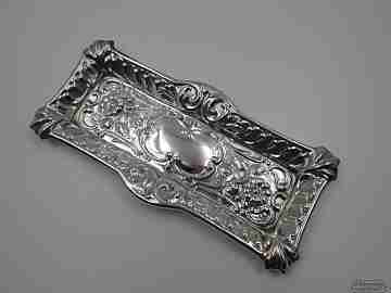 Sterling silver rectangular tray. Flowers and vegetable motifs. 1970's