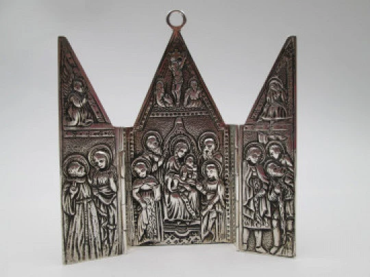 Sterling silver religious travel triptych. Virgin with child, Christ crucified and apostles. 1980's