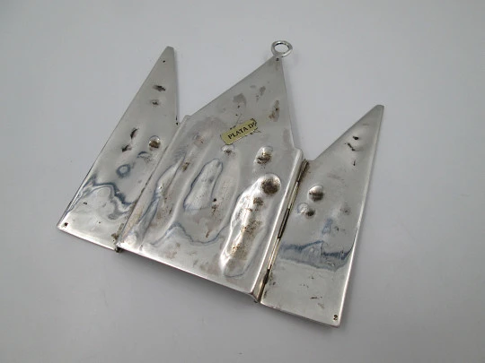 Sterling silver religious travel triptych. Virgin with child, Christ crucified and apostles. 1980's